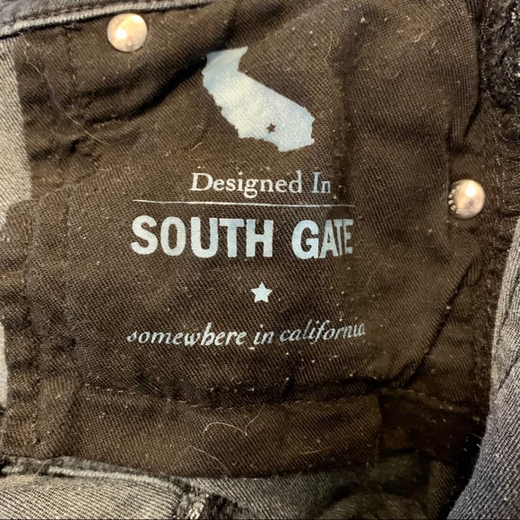 AG The Harper Essential Straight Jean - Picture 8 of 8